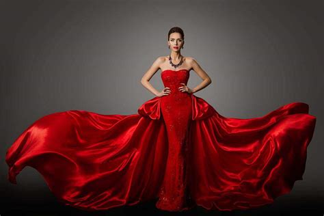 how to accessorize a red dress