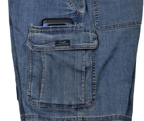 wrangler denim cargo shorts  mens sizes medium wash  pockets