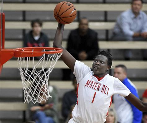 bol bol son  warriors legend manute bol commits  oregon ducks