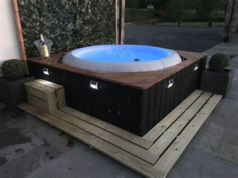 wooden lazy spa hot tub surround  ancoats manchester gumtree