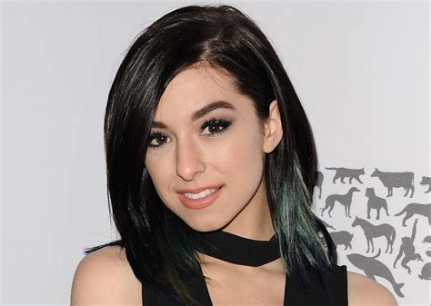 viewers angry teen choice awards failed to mention christina grimmie