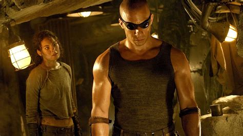 The Chronicles Of Riddick 2004 Backdrops — The Movie Database Tmdb
