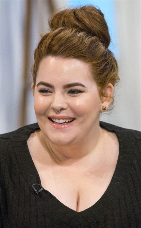 Tess Holliday Is Pregnant E News