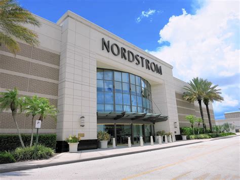 nordstrom fell  upscale  outlet competition analysts