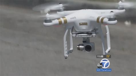 drone spotted  pilot flying  lax abc los angeles