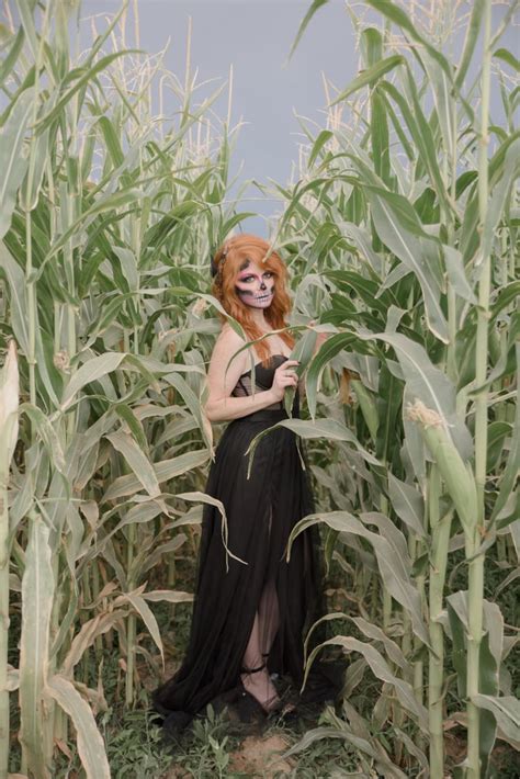 halloween corn maze wedding ideas popsugar love and sex photo 12