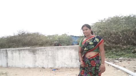 Aunty Hot Wet Saree At Beach Huge Cleavage And Navel Expose