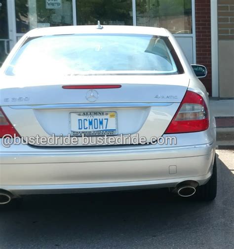 dcmom vanity license plate busted ride