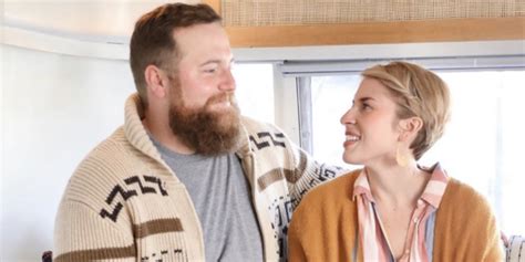 Erin And Ben Napier Renovate An Airstream On Home Town