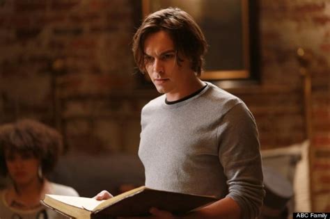 tyler blackburn talks ravenswood finale and why caleb and hanna