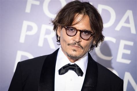 johnny depp had plans for a music career before he became