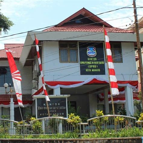 sekretariat dprd kota manado