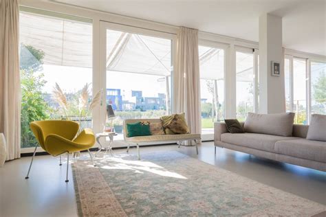 amsterdam airbnb bnbbeheerder livingroom bnbbeheerder