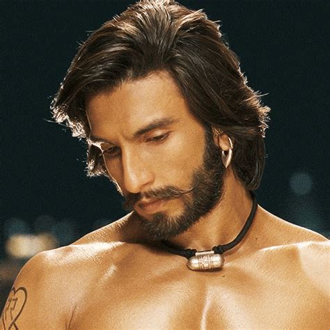 7 Things You Should Never Say To A Ranveer Singh Fan