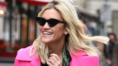 Ashley Roberts Wows In Printed Co Ord And Topshop Trench Coat On