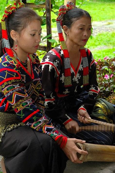 Photos Philippines Mindanao Female Tboli Musicians