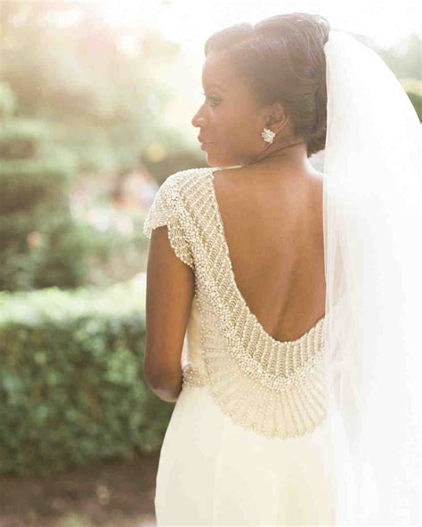 22 Wedding Dresses That Wowed From The Back Martha