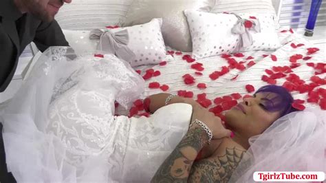 Latina Transbabe Foxxy Intense Ass Fucking On Their Honeymoon