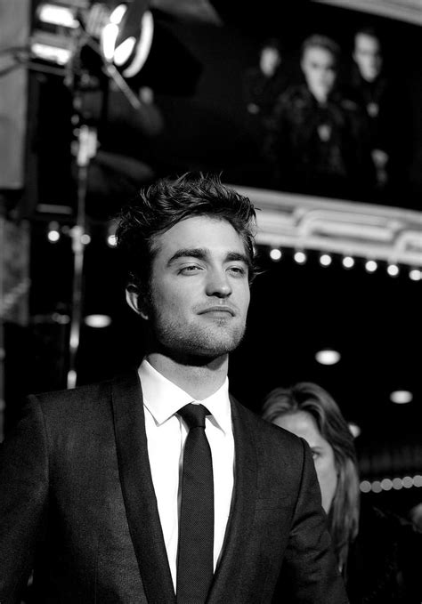 Robert Pattison Pretty Sometimes But Rumored To Be Smelly