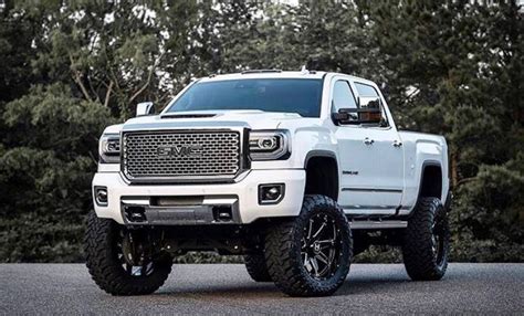 lifted trucks