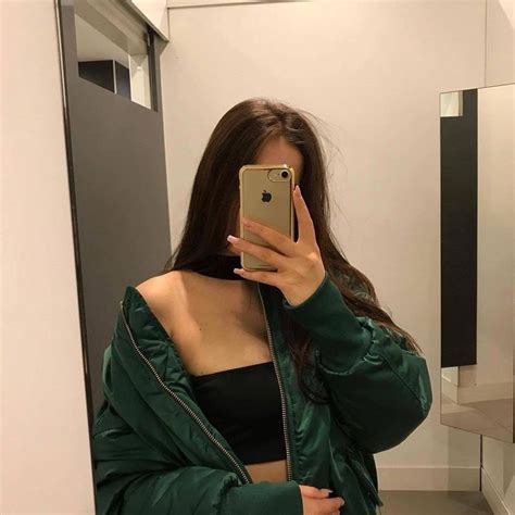 Pin By Fersh🌶 On •girls Selfie Poses Instagram Mirror Selfie Poses