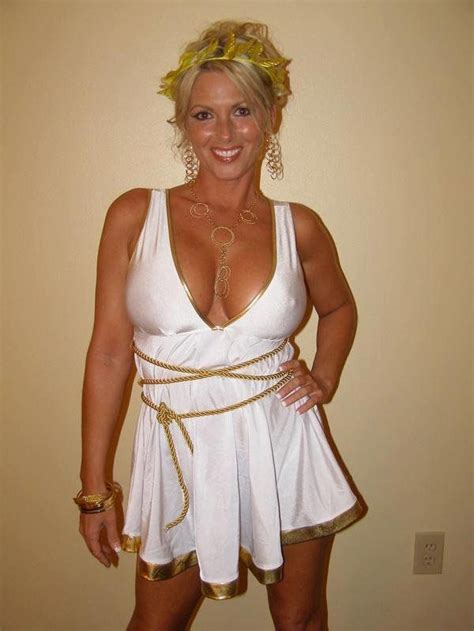 busty blond milf cleopatra costume costumes and uniforms pinterest cleopatra and blond