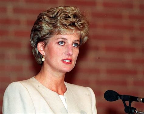 closer weekly princess diana s butler talks about her romance with