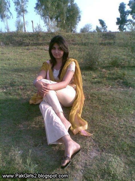 all girls beuty wallpapers dabbang hot and sexy pakistani girls