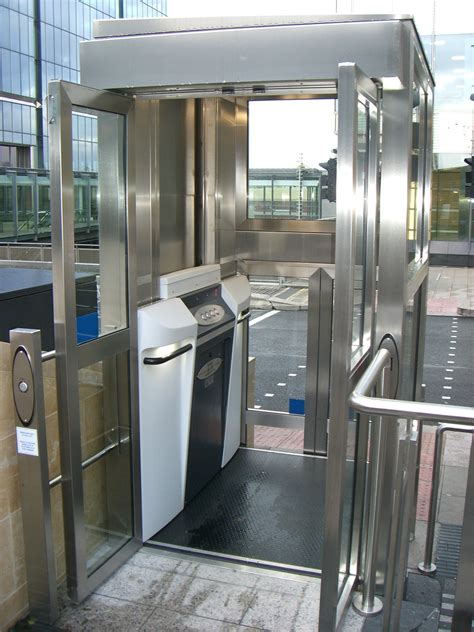 disabled access lifts access platform lifts