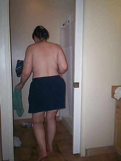 Slut Wife Brenda Naked In The Shower