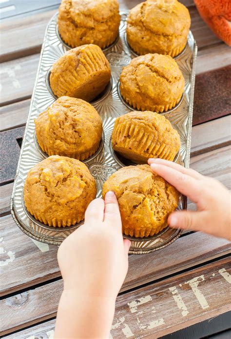 pumpkin muffins kid friendly mom approved peas  crayons