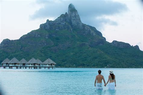 romantic tahiti honeymoon in french polynesia
