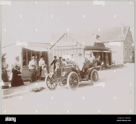 companion with a car at a patisserie along the road in veulettes sur