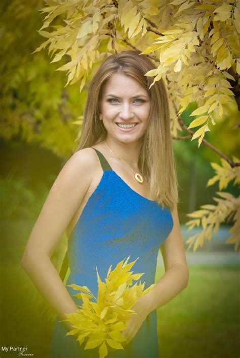 gorgeous ukrainian brides elena from zaporozhye ukraine