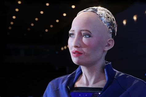 Humanoid Robot Sophia Will Be Mass Produced This Year Amid Pandemic