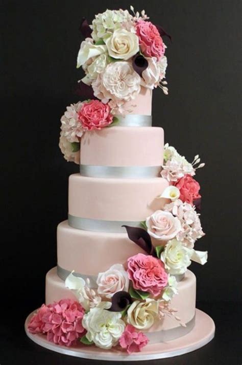 romantic light pink wedding cakes weddingomania