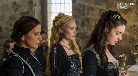 ratings the cw s reign returns softly