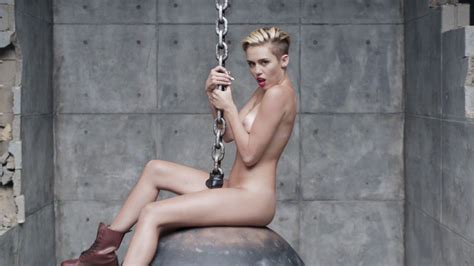 miley cyrus nude topless and butt wrecking ball 2013 outtakes hd 1080p