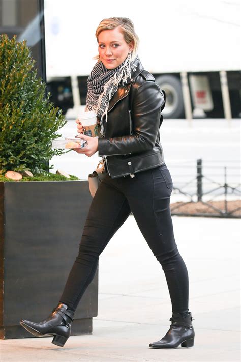 hilary duff casual style at her hotel in new york city