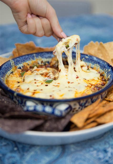the londoner queso fundido