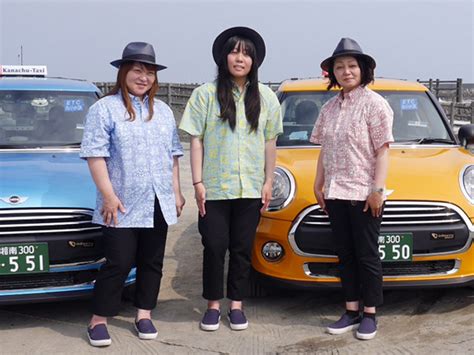 『candy Cab』キャブ・アテンダント 夏はアロハシャツで！ 神奈中タクシー株式会社｜神奈中タクシー（神奈川県）