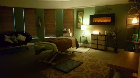 massage studio location  reviews zarimassage