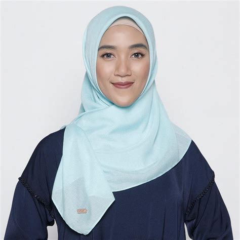 hijab zoya segi empat polos voal motif
