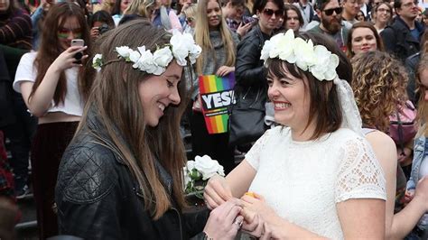 same sex marriage plebiscite increased lgbtqi depression survey finds sbs news