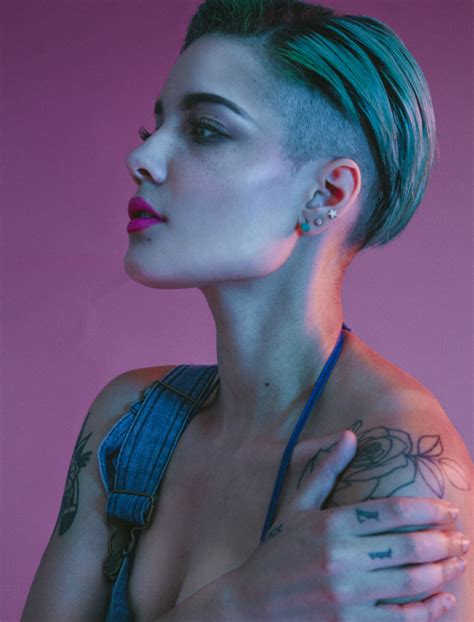 classify singer and songwriter halsey anthroscape