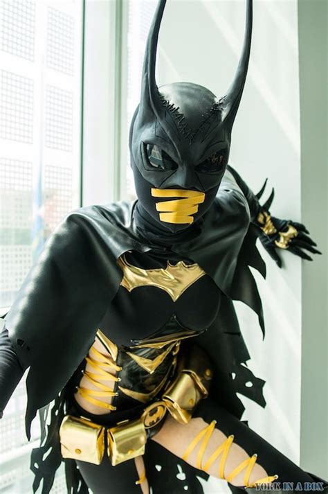 A Stunning Cassandra Cain Batgirl Cosplay Cosplay Girls