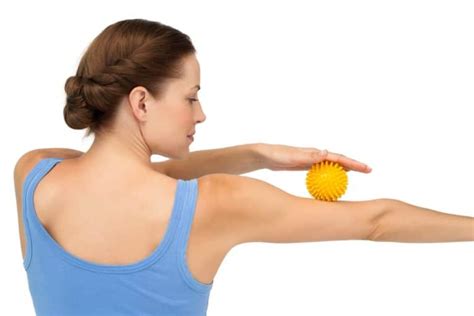 how to use a massage ball on neck