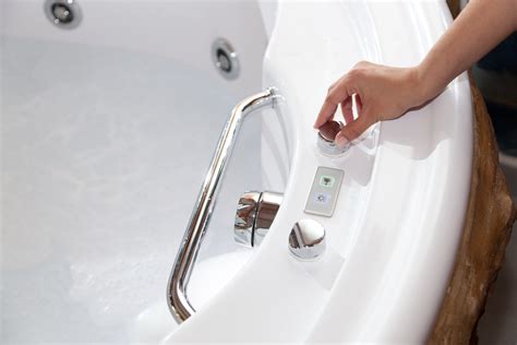 clean whirlpool tubs  insiders step  step guide tool digest
