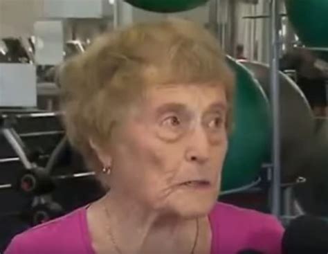 grandma 94 enjoys gym like it s no big deal