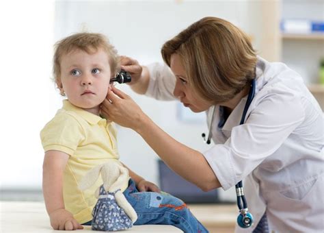bol ucha  dziecka objawy jak pomoc domowe sposoby kiedy  lekarza mamotojapl